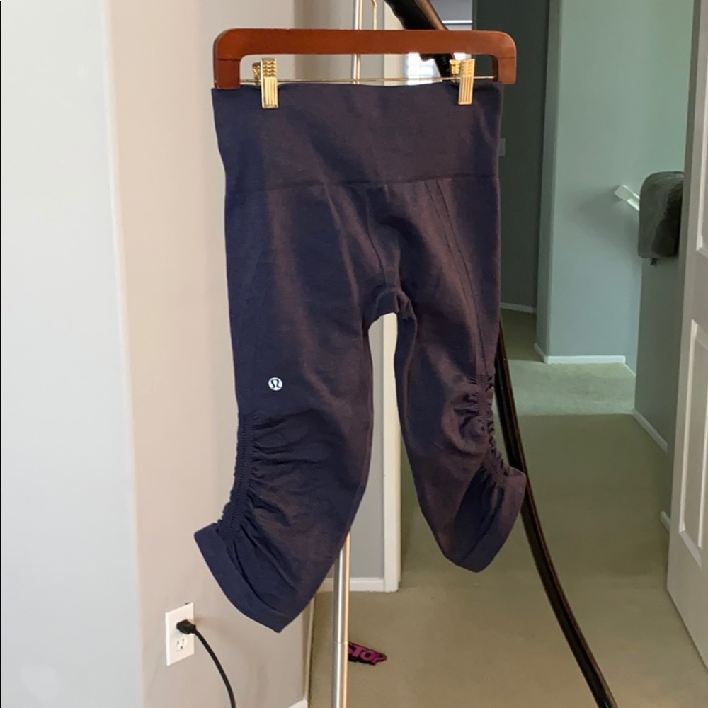Lululemon yoga pants
